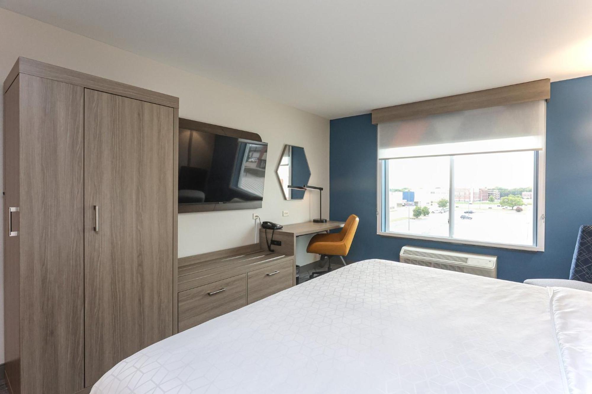Holiday Inn Express Tulsa South Bixby By Ihg Jenks Exterior photo